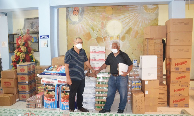 CONAPE entrega alimentos, bebidas, y suplementos a Asilos y Hogares Diurnos del pais.