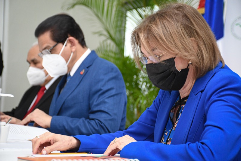 Primera Reunión del Consejo con el Ministro de Salud