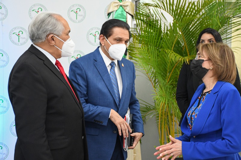 Primera Reunión del Consejo con el Ministro de Salud