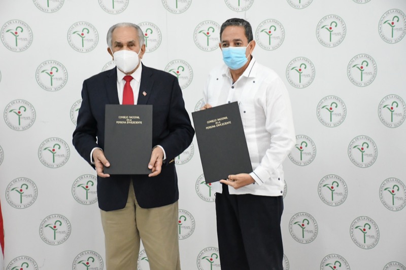 CONAPE firma acuerdos con Hogares de la Iglesia Católica y Centros que trabajan con adultos mayores
