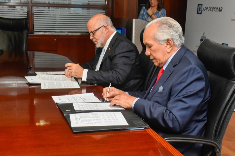 CONAPE suscribe acuerdo con AFP Popular