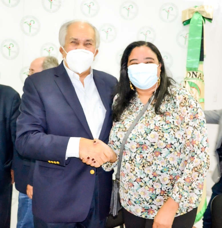 CONAPE recibe una comisión de Columbia University y el Presbyterian Hospital