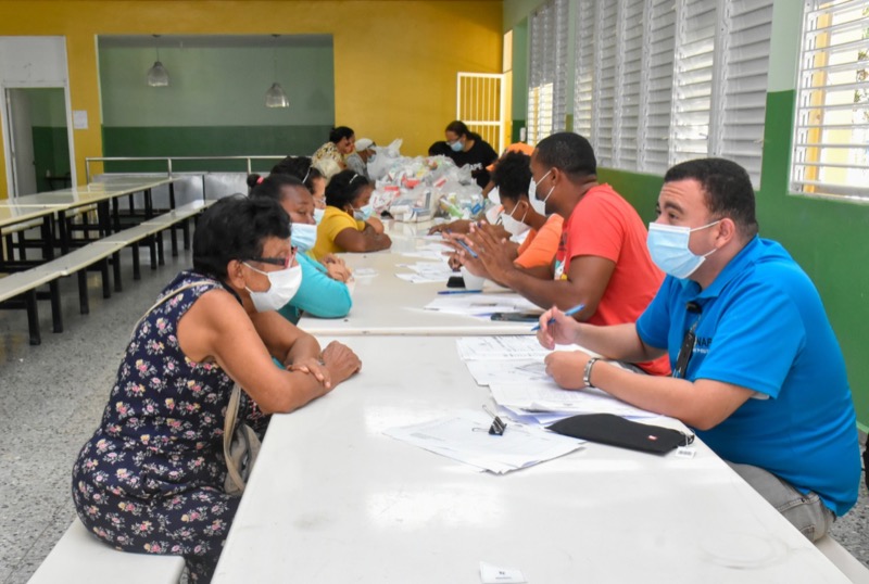 CONAPE asiste adultos mayores en Bonao