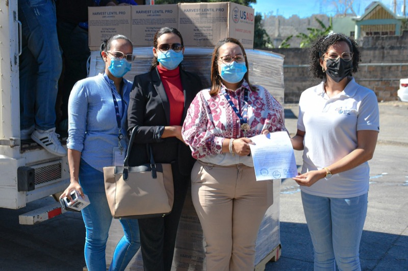 CONAPE recibe donación de la Fundación Sanar Una Nación