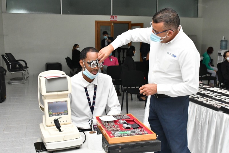 CONAPE Realiza Jornada de Oftalmología Para Todos Sus Colaboradores
