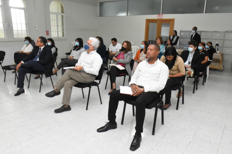 CONAPE imparte charla sobre la Ley 200-04 de Libre Acceso a La Información Pública a sus colaborador