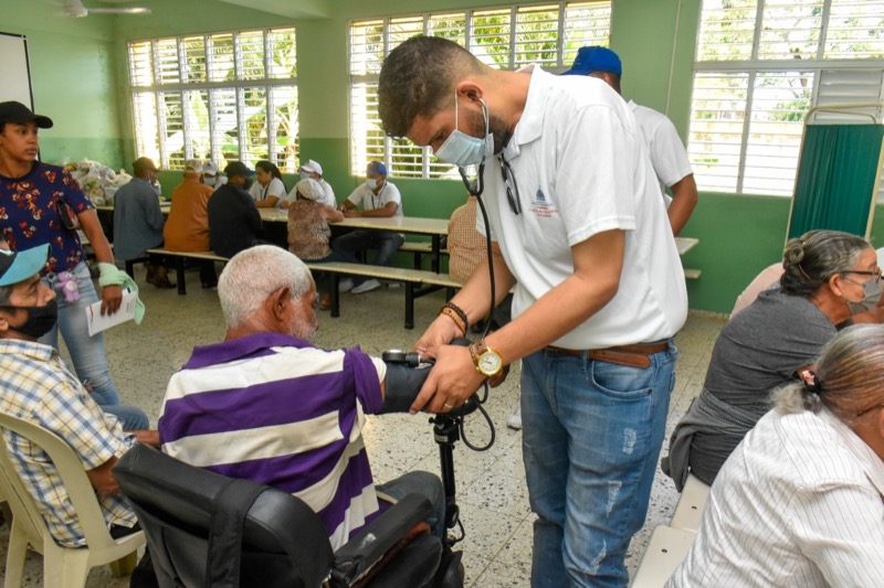 CONAPE participa en jornada de inclusión social en la Vega donde el Presidente Luis Abinader acudió