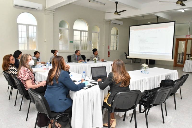 CONAPE realiza reunión en atención a mejorar la calidad de algunos centros