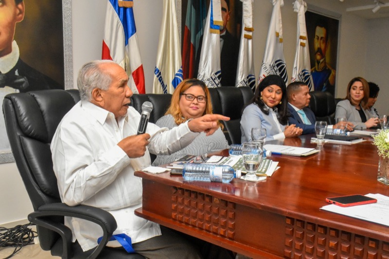 CONAPE garantiza derechos de los Adultos Mayores junto a entidades del gobierno