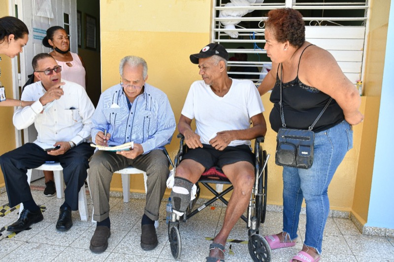 Director Ejecutivo de CONAPE acompañó al presidente por recorrido en la provincia Puerto Plata