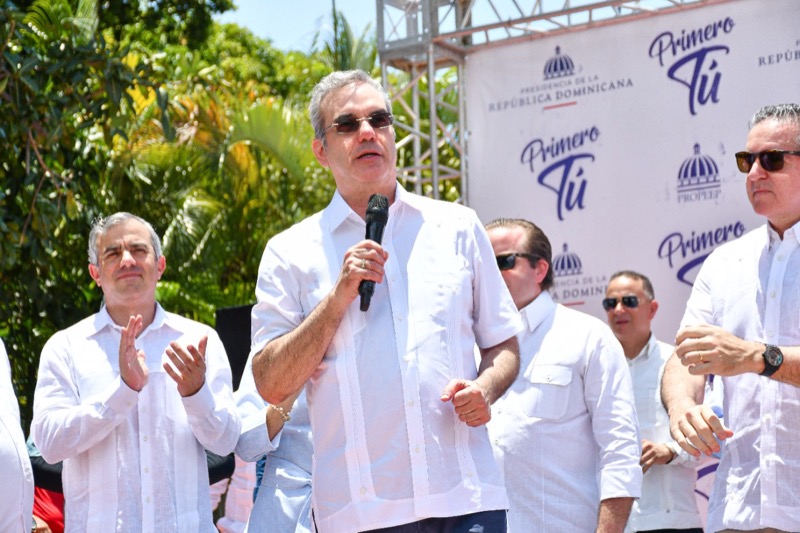 Director Ejecutivo de CONAPE acompañó al presidente por recorrido en la provincia Puerto Plata