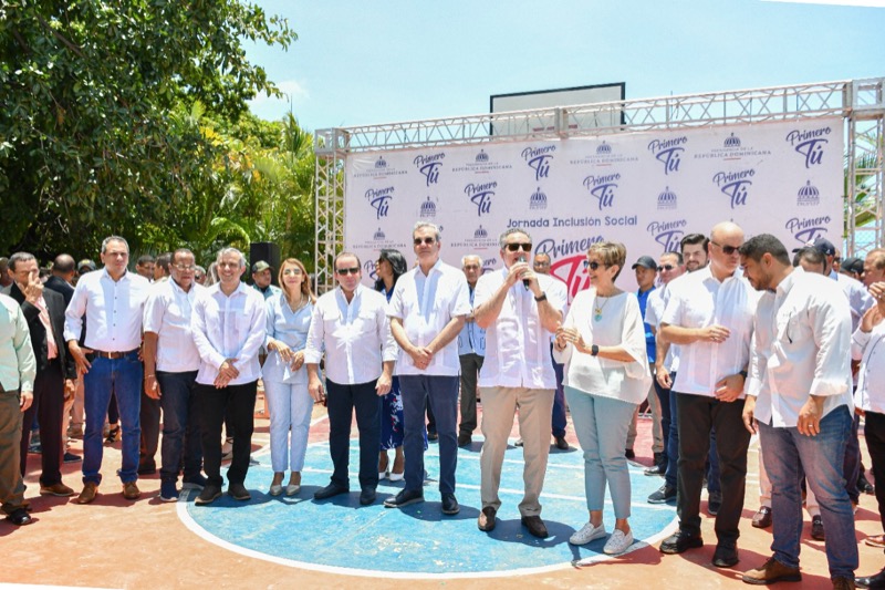Director Ejecutivo de CONAPE acompañó al presidente por recorrido en la provincia Puerto Plata