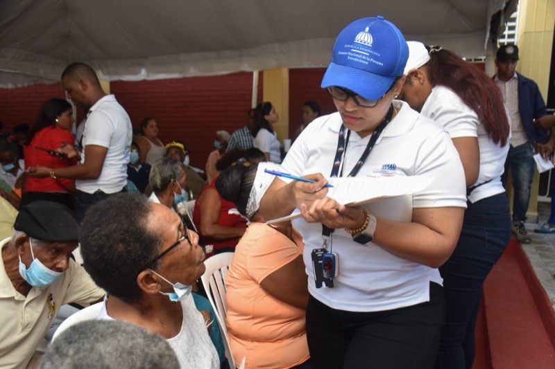 CONAPE comprometido con la transformación de vida de los adultos mayores de Sánchez Samana