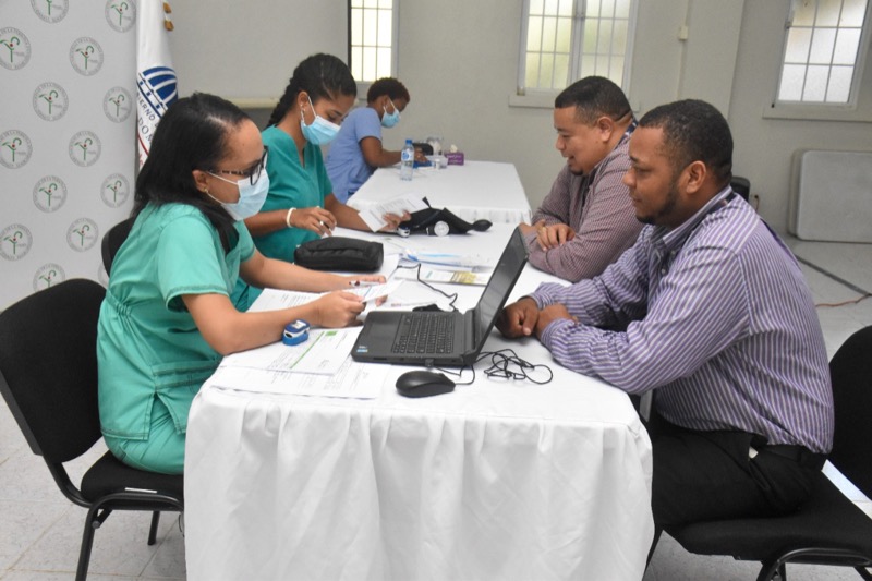 CONAPE y SENASA realizan jornada de prevención de enfermedades con los colaboradores