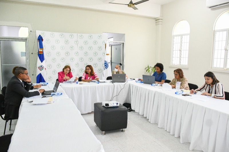 CONAPE evalúa resultados de ejecutorias multisectoriales