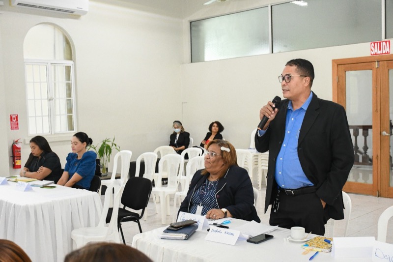CONAPE y el INFOTEP imparten cursos de técnicas de oratoria