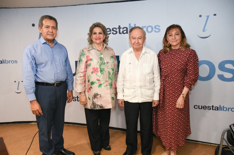 Director Ejecutivo de CONAPE participo en la puesta en circulación del libro La vida, un reto