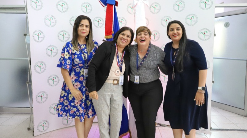 CONAPE reconoce a los colaboradores destacados en sus funciones durante el 2022