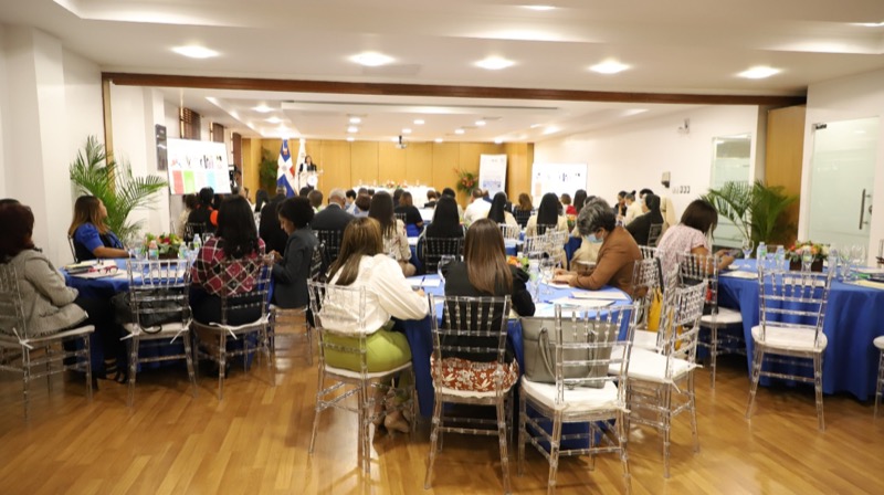 CONAPE realiza conferencia internacional sobre el impacto del covid-19 en los adultos mayores 