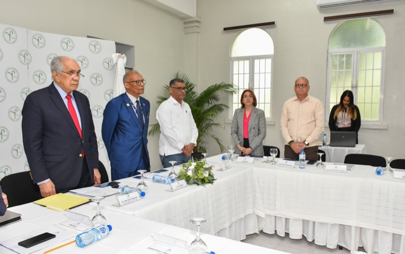 CONAPE y la Fundación Hospital Buen Samaritano refuerzan acciones para mejorar calidad de vida de AM