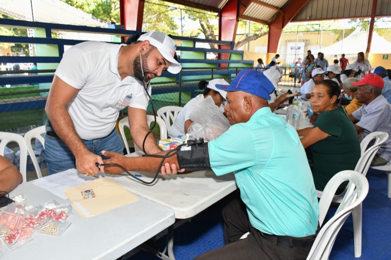 CONAPE acompaña al Presidente Luis Abinader en Jornada Primero Tú en Puerto Plata