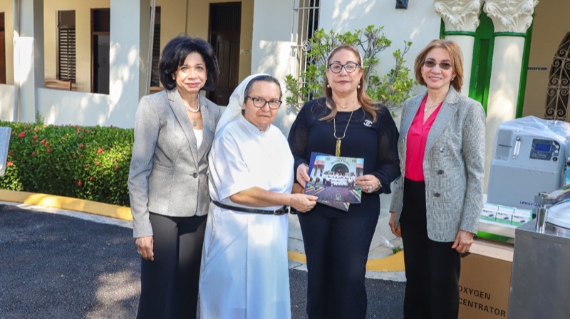 CONAPE realiza donación al Hospicio San Vicente de Paúl en Santiago