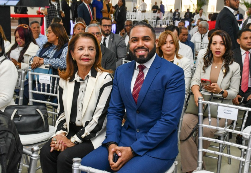 CONAPE participa junto al presidente Luis Abinader en la presentación del 5to. Plan de Acción RD