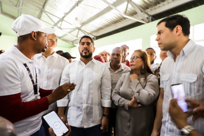 CONAPE lleva soluciones a envejecientes de Espaillat Programa Primero Tú