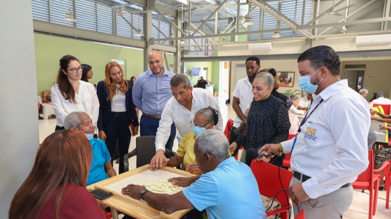 CONAPE recibe visita del Central Romana Corporatión en Centro Integral para A.M. Ciudad Juan Bosch