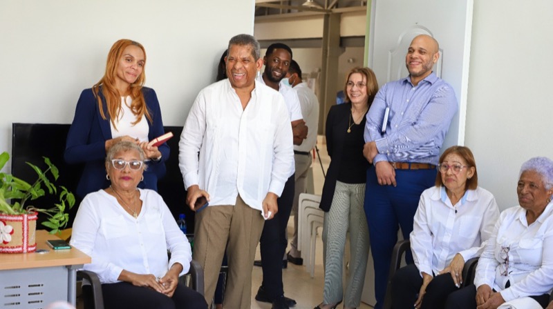 CONAPE recibe visita del Central Romana Corporatión en Centro Integral para A.M. Ciudad Juan Bosch