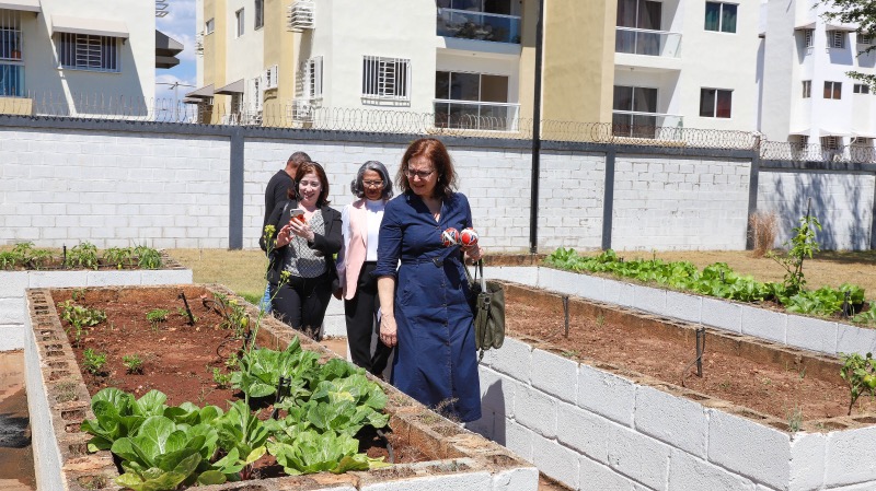 CONAPE realiza actividad de recibimiento a la señora Claudia Mahler en el Centro de Ciudad Juan B.