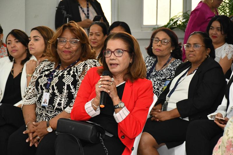 CONAPE celebra Dia Internacional de la Mujer con una conferencia a cargo de la senadora Faride Rafúl