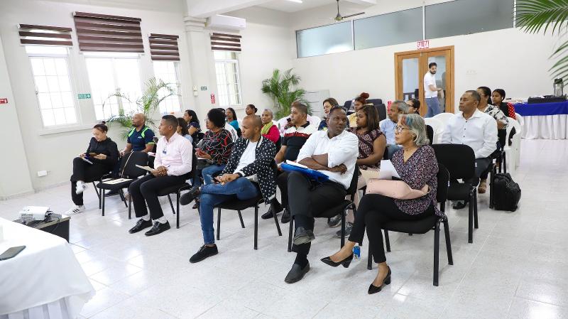 CONAPE capacita auxiliares de los centros en el uso correcto de la plataforma digital institucional