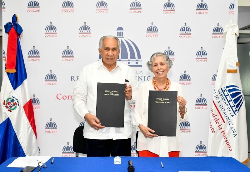 CONAPE Firma de acuerdos con distintos hogares permanentes