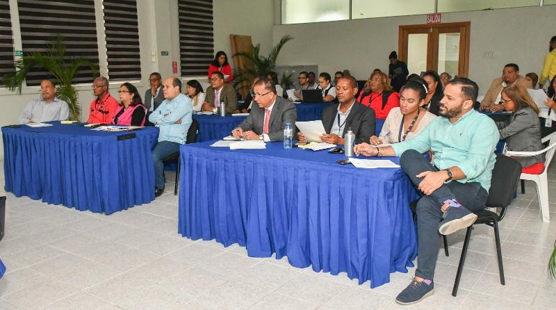 CONAPE y Ministerio de Energías y Minas imparten Charla sobre ahorro racional de energías 