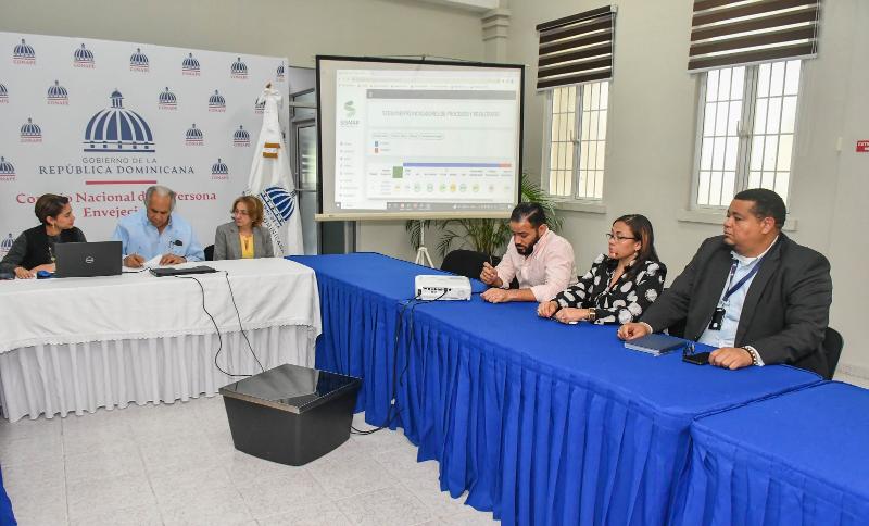 CONAPE trabaja en la implementación de nueva metodología para evaluación de desempeño