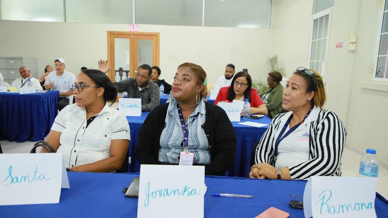 CONAPE imparte curso de capacitación sobre 