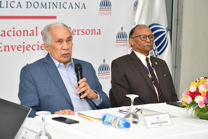 Miembros del Consejo de CONAPE realizan su tradicional encuentro mensual