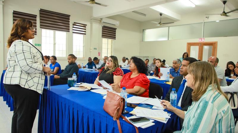 Dir. Ejecutivo de CONAPE preside taller de inducción por nuevo personal