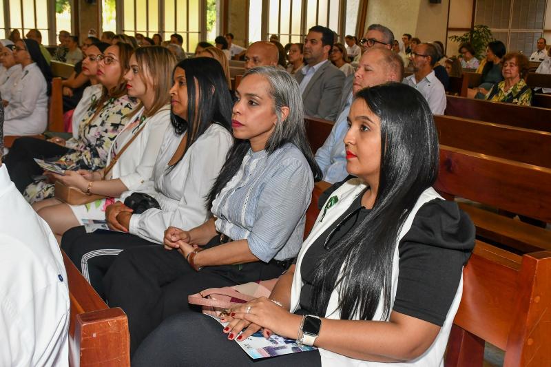 Dir. Ejecutivo de CONAPE, participo en la misa del centenario del Hospicio San Vicente de Paúl
