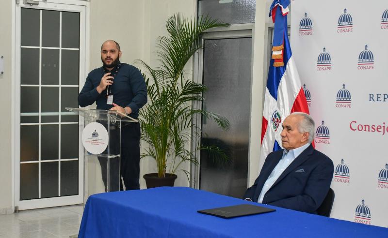 Firma de la declaración Institucional de Compromiso de Máxima Autoridad