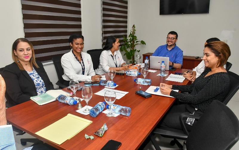 Misión oficial de la Agencia Francesa de Desarrollo presenta conclusiones tras recorridos