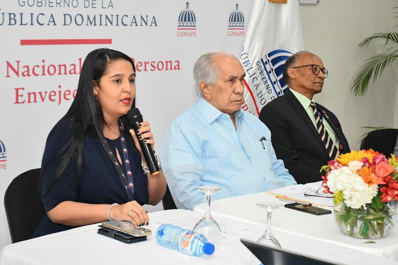 El consejo del CONAPE revisa las recomendaciones de la Misión Oficial de la Agencia Francesa de Desa