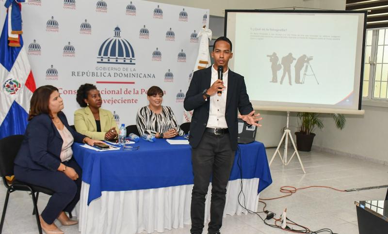 CONAPE imparte taller sobre Técnicas y Herramientas de Comunicación 