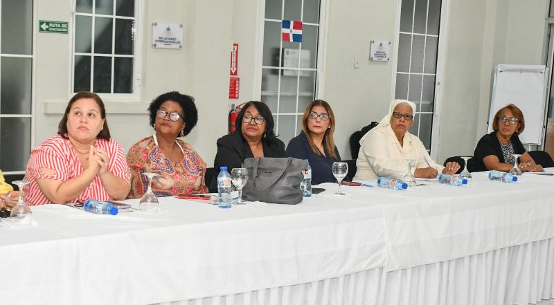 CONAPE imparte taller a representantes de las Asociaciones Sin Fines de Lucro ASFL