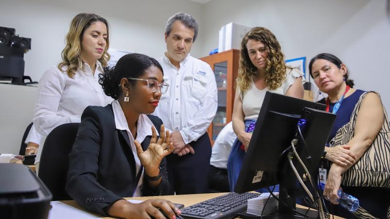 CONAPE recibió representantes de instituciones en Centro Integral para A.M. Ciudad Juan Bosch