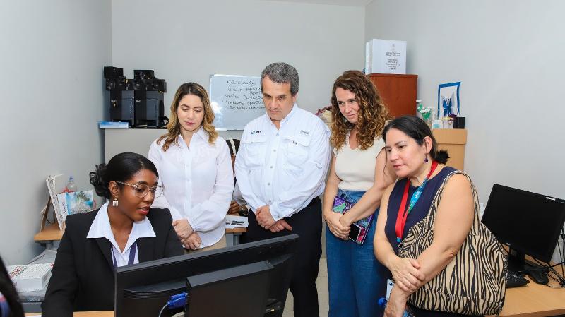 CONAPE recibió representantes de instituciones en Centro Integral para A.M. Ciudad Juan Bosch