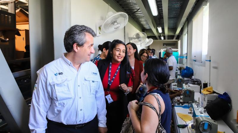 CONAPE recibió representantes de instituciones en Centro Integral para A.M. Ciudad Juan Bosch