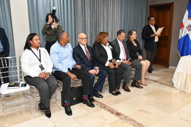 CONAPE y la JCE, suscribieron un acuerdo de cooperación
