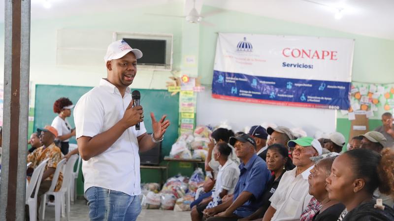 CONAPE participa Jornada de Inclusión Social en el Municipio de Juan de Herrera, provincia San Juan